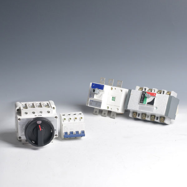 隔離開關(guān)/熔斷器組隔離/遠程分勵